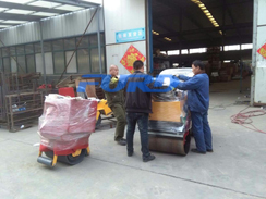 福瑞得機(jī)械座駕壓路機(jī)，手扶壓路機(jī)包裝發(fā)貨