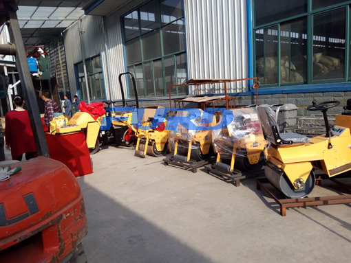 福瑞得機(jī)械座駕壓路機(jī)，手扶壓路機(jī)，小型灌縫機(jī)，井蓋切割機(jī)及時(shí)發(fā)貨